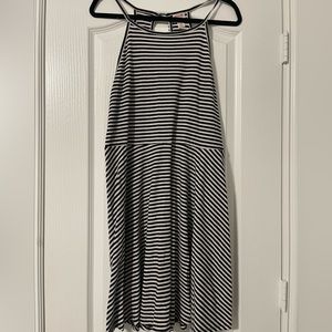 Black and White Stripped Spaghetti Strap Dress
